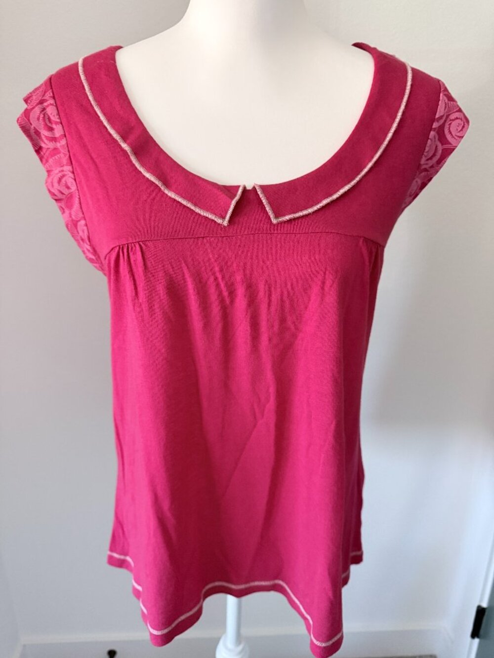 stewart + brown raspberry top women's size medium